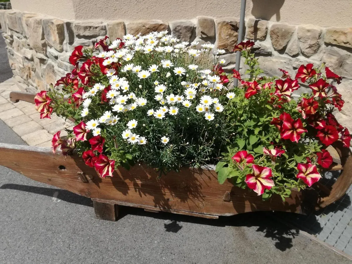 Hotel Garni Apart Tina Ischgl
