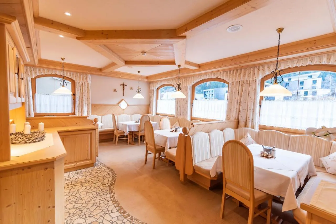 Hotel Garni Apart Tina Ischgl